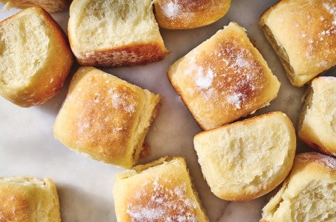Amish Dinner Rolls - select to zoom
