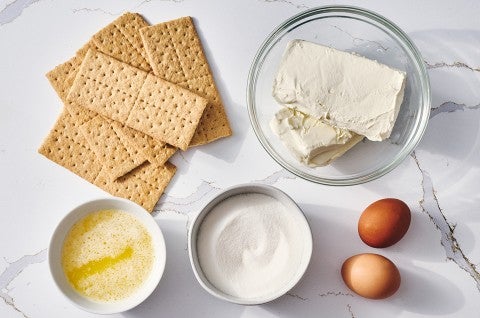 Easy Cheesecake ingredients - select to zoom
