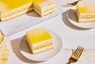 Slices of Lemon Tiramisu on plates